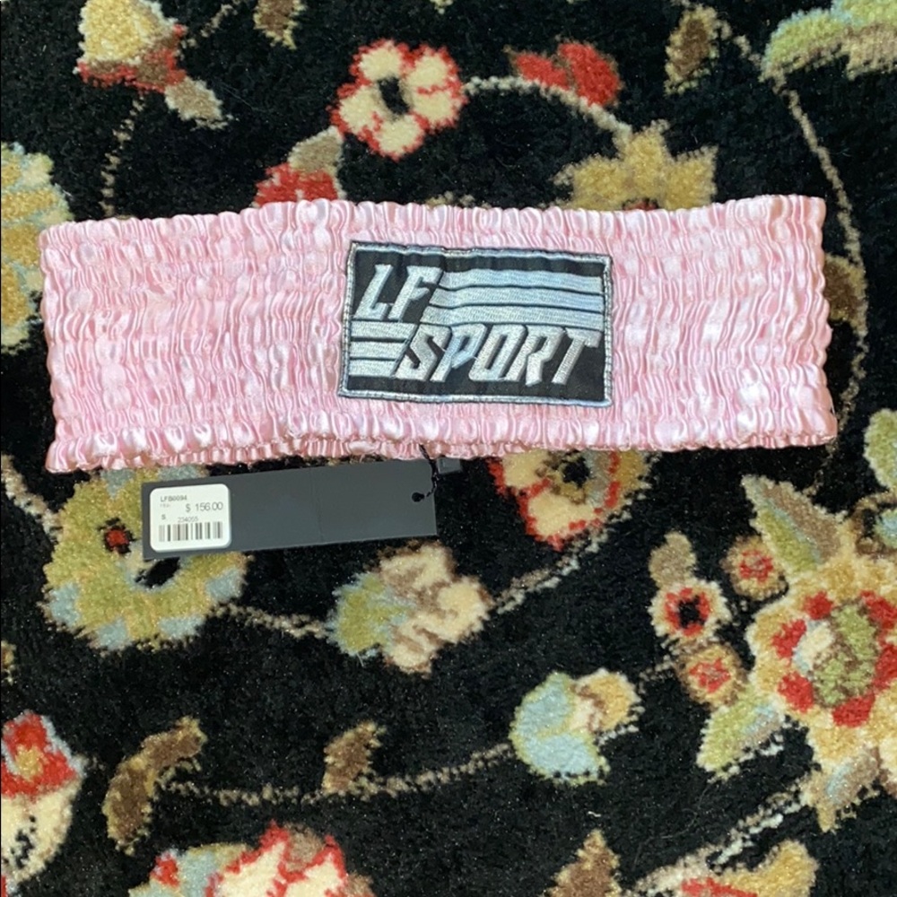 LF crop top!